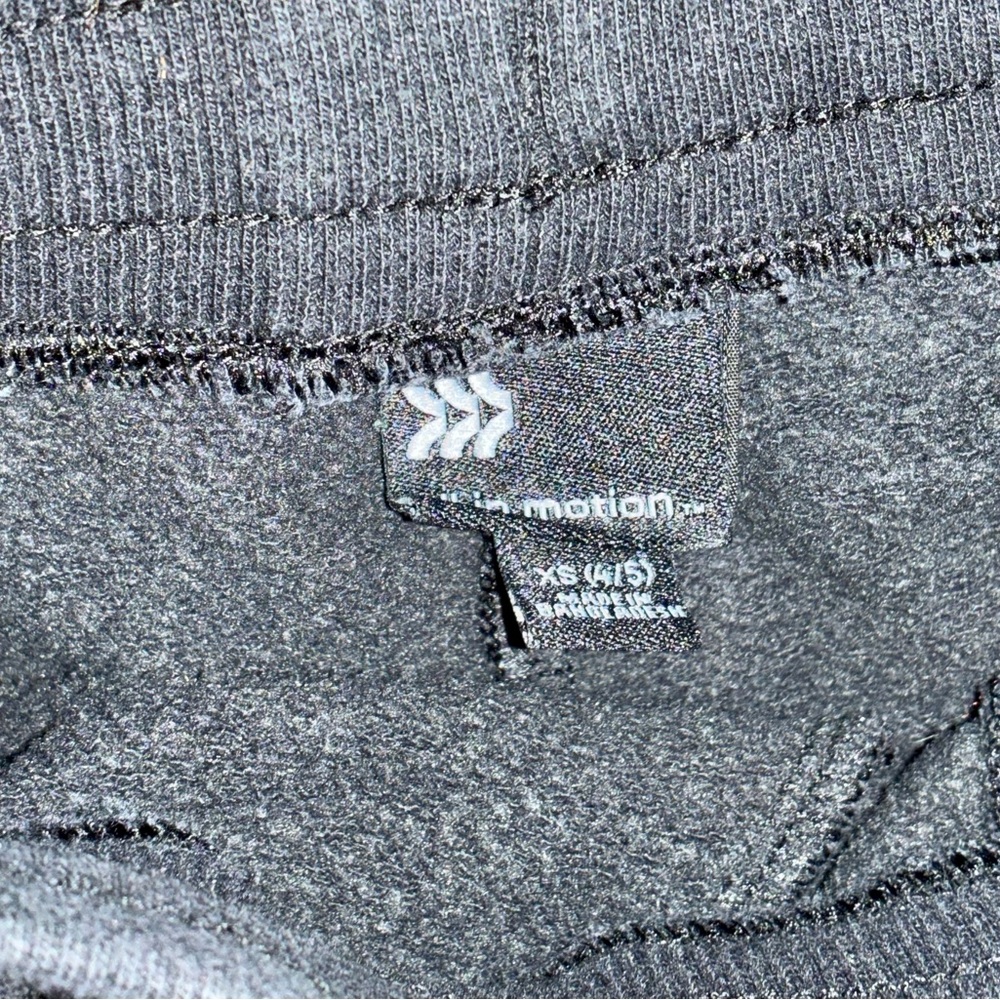 Campion & All in Motion Kids Joggers - Black, Gray, and Navy Lot of 4 (size 6) - Picture 5 of 8